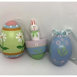 Mixed Lot Of 3 Wooden Easter Decorations‎ Painted Eggs Bunny Spinning Top